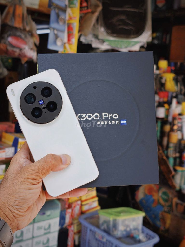 Vivo X300 Pro Trắng Keng 16.512G Fullbox BH 40Ngày. Mua bán Điện thoại tại Quận 5 Tp Hồ Chí Minh được đăng bởi Trải Nghiệm Phone hình 1
