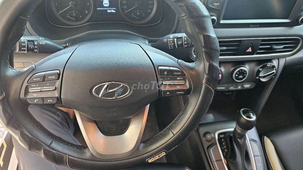 Hyundai Kona 2021 2.0 AT Tiêu chuẩn - 36000 km. Mua bán Ô tô tại Quận Cẩm Lệ Đà Nẵng được đăng bởi Lê Quốc Phong hình 8
