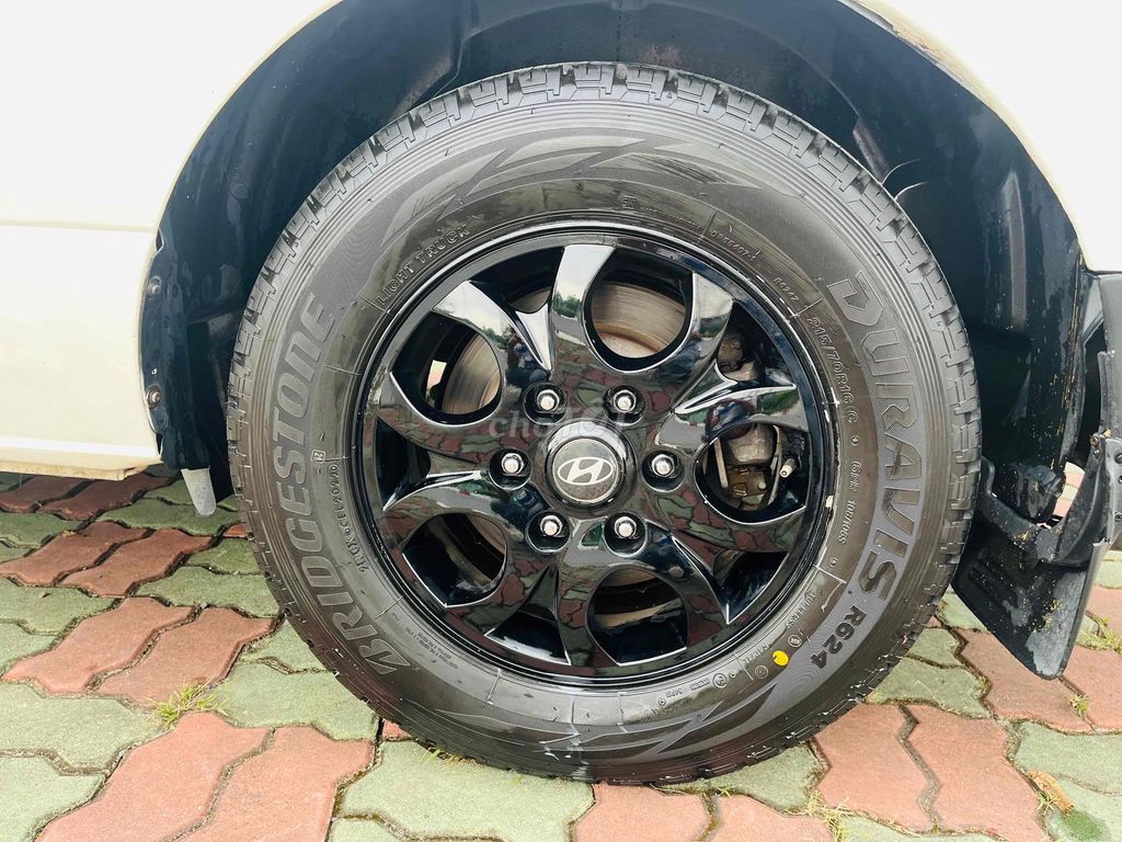 Không xài cần bán Hyundai Grand Starex H1 2011 6c. Mua bán Ô tô tại Quận 8 Tp Hồ Chí Minh được đăng bởi Chiến hình 12