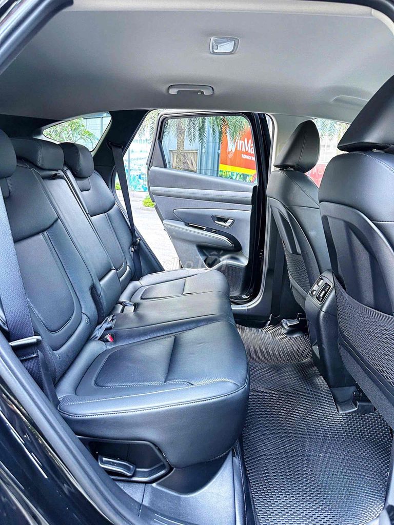 Huyndai Tucson 2025 2.0 ATH - 7000km. Mua bán Ô tô tại Quận Cầu Giấy Hà Nội được đăng bởi Thái Hoàng Long Auto hình 16