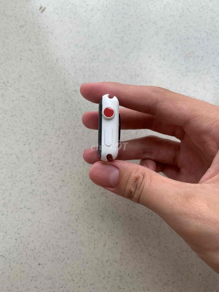 Apple Watch Series 3 Gốm 38mm Trắng. Mua bán Thiết bị đeo thông minh tại Thành phố Biên Hòa Đồng Nai được đăng bởi Sơn hình 1
