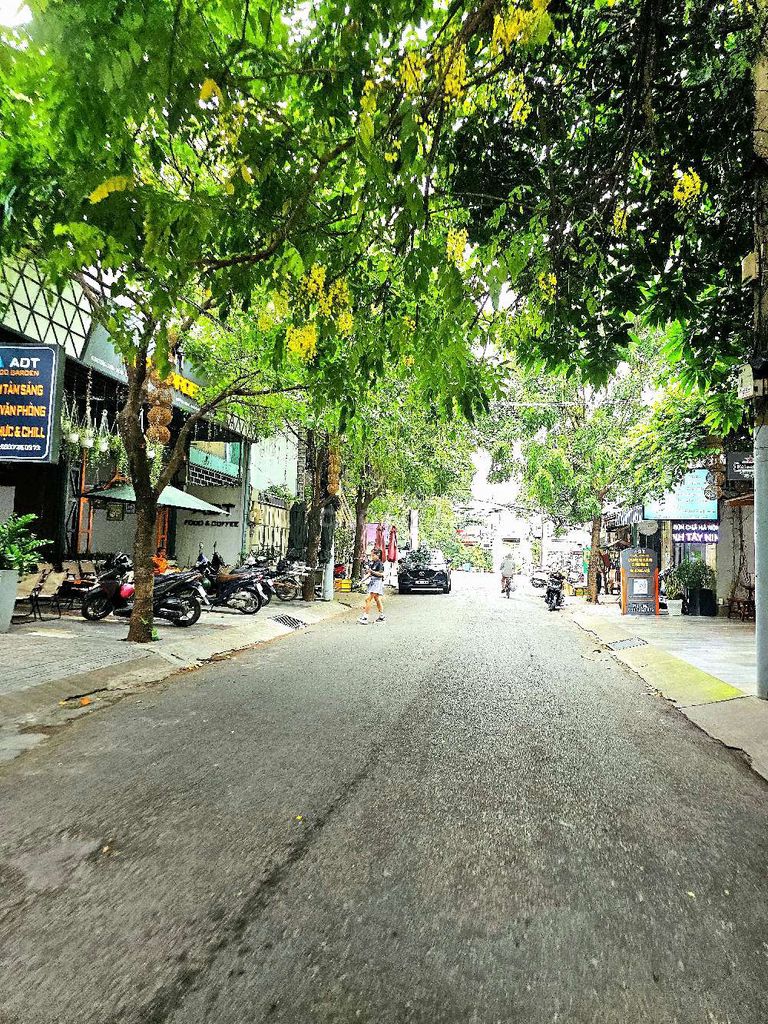 Bán Nhà Mặt Tiền Kinh Doanh 100m2 Giá 11,9 Tỷ, Dòng Tiền 27tr/thang. Mua bán văn phòng, mặt bằng kinh doanh tại Thành phố Thủ Đức Tp Hồ Chí Minh được đăng bởi HUY TÂM hình 2