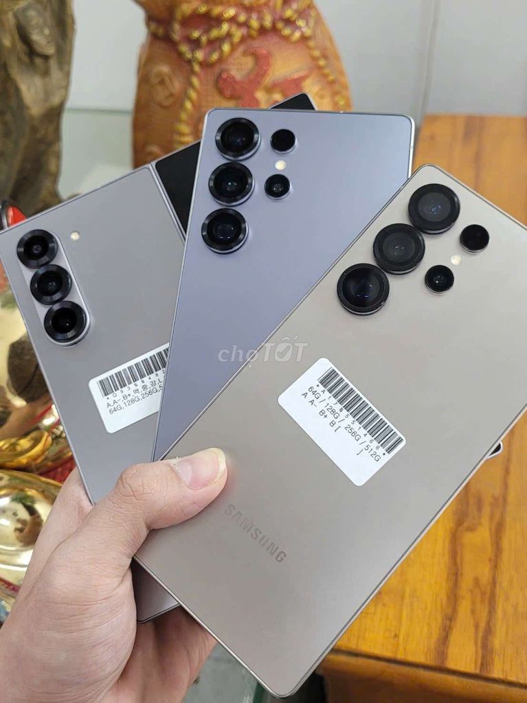 Samsung Galaxy S25 Ultra 5G 512GB Xám. Mua bán Điện thoại tại Thành phố Thủ Đức Tp Hồ Chí Minh được đăng bởi Minh phương hình 1