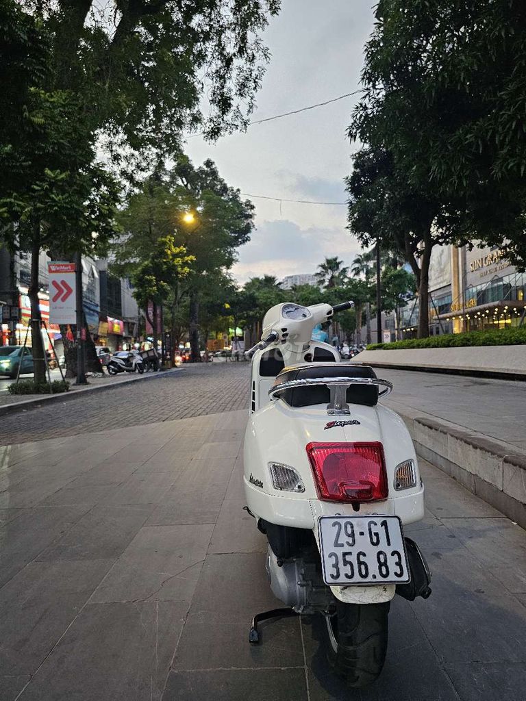 Cực đẹp GTS 125 3vie trắng. Mua bán Xe máy tại Quận Ba Đình Hà Nội được đăng bởi Bách hình 1