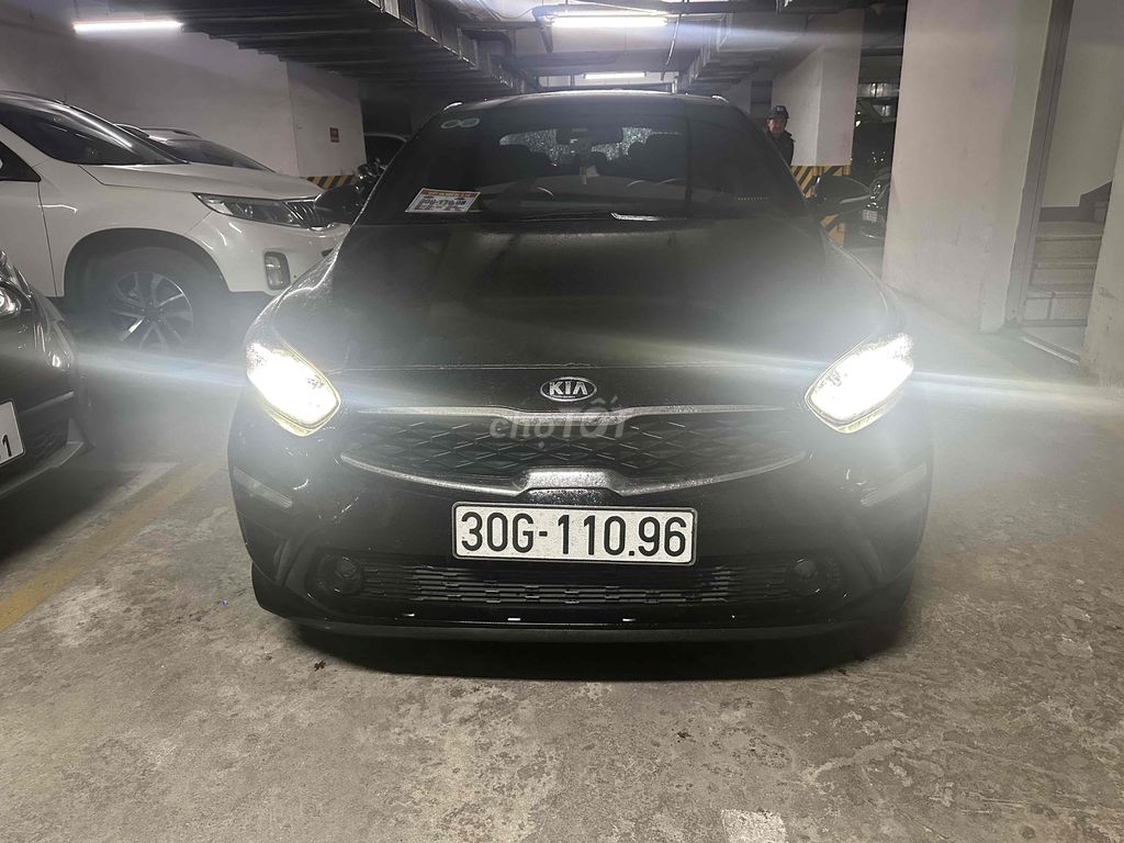 Kia Cerato 2019 2.0 AT Premium - 47000 km