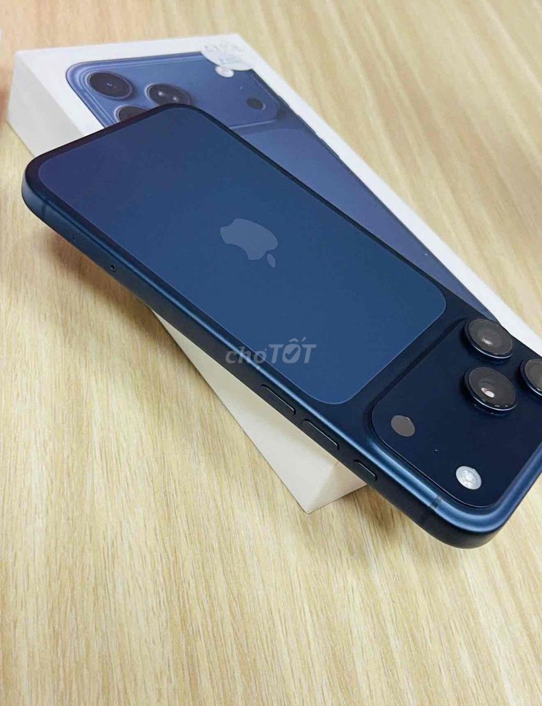 iPhone 17 Pro Max 256GB 4 lần sạc. Mua bán Điện thoại tại Quận Bình Tân Tp Hồ Chí Minh được đăng bởi Thanh Minh hình 1