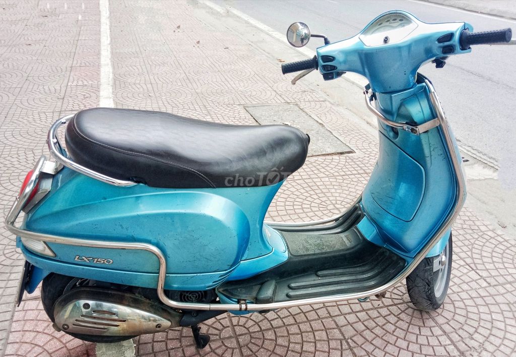 Xe Piaggio Vespa Ý nguyên bản, máy zin, điện zin. Mua bán Xe máy tại Quận Ba Đình Hà Nội được đăng bởi Tuan Thuy hình 2