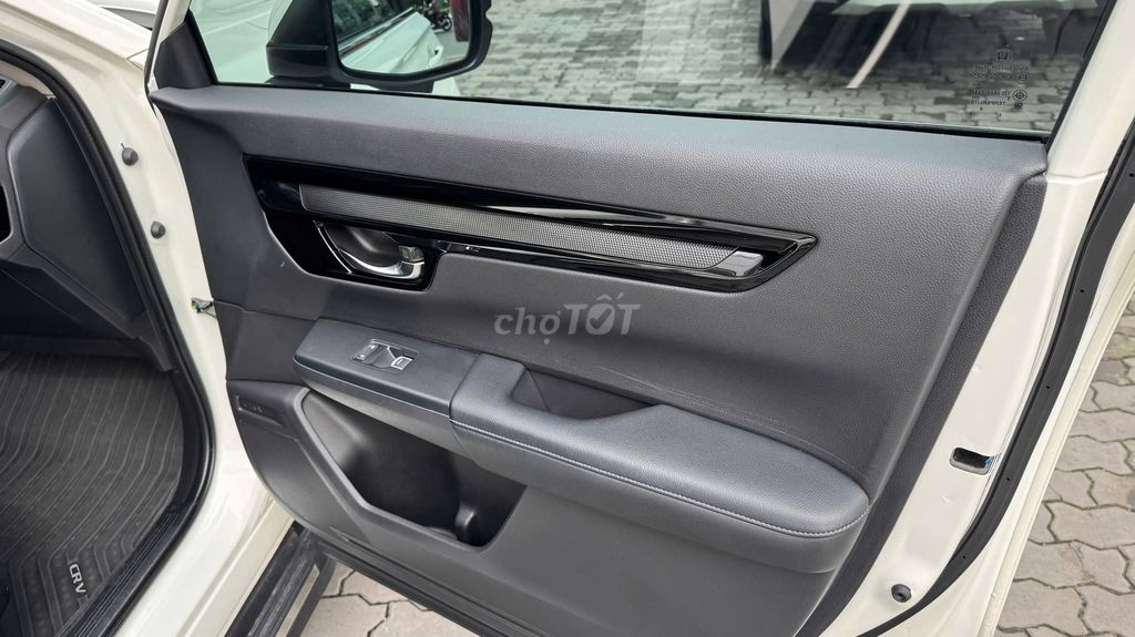Honda CR V 2024 L - 42000 km. Mua bán Ô tô tại Quận Tân Bình Tp Hồ Chí Minh được đăng bởi Dung Nguyễn hình 11
