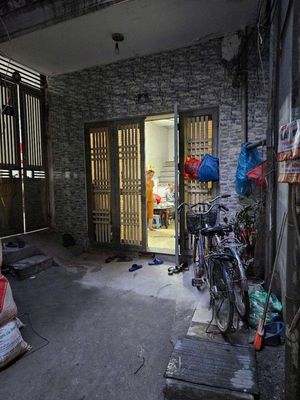 Nhà Ngõ Chợ Khâm Thiên, Đống đa 30M* 3 tầng, mặt tiền 3.8M, 2 ngủ,WC. Mua bán nhà ở tại Quận Đống Đa Hà Nội được đăng bởi Tô Hồng