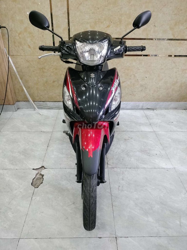 Suzuki Viva 115 FI 2014 красно-чёрный 30.000 км, двигатель родной