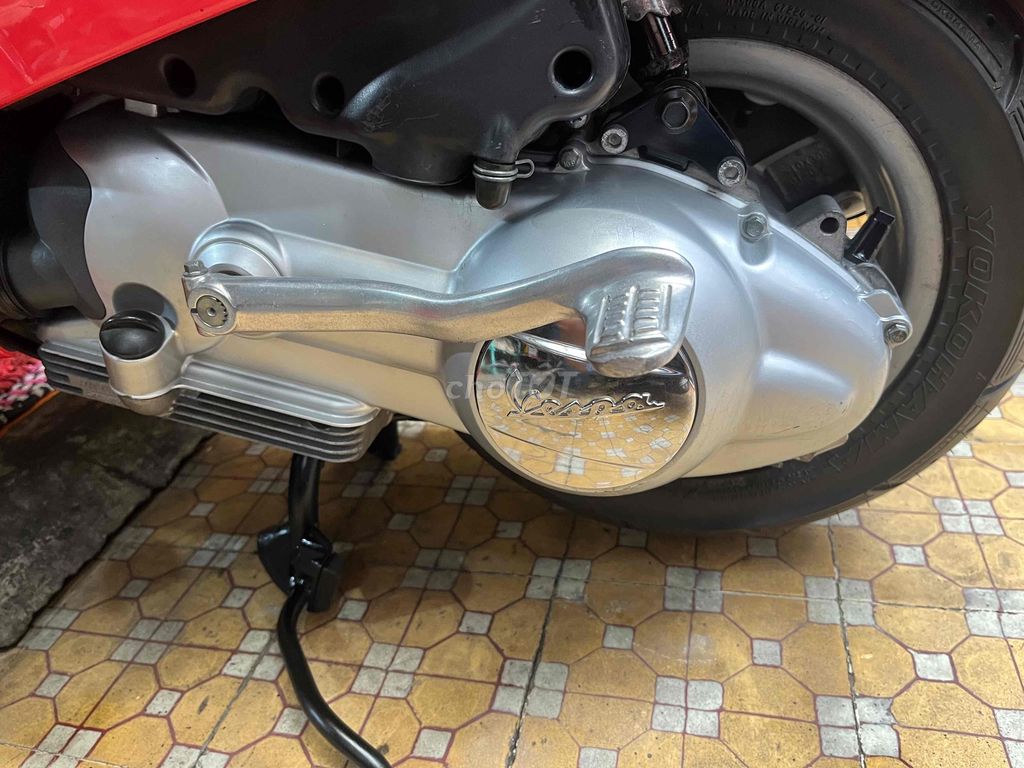 Vespa 2009 Bstp đầu nồi zin.Xe khá đẹp. Mua bán Xe máy tại Quận 8 Tp Hồ Chí Minh được đăng bởi Trần Nam hình 7