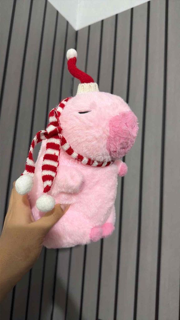 Gấu bông Miniso và đồ decor bàn làm việc