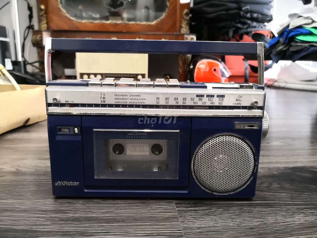 Radio cassettes Victor made in Japan 
Rất đẹp.