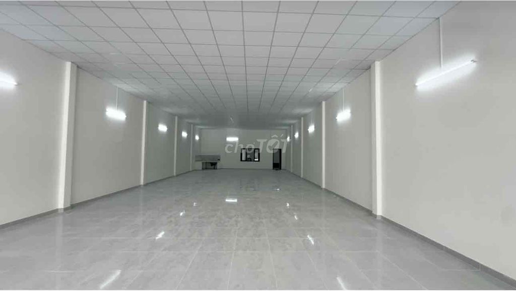 CHO THUÊ NHÀ MẶT TIỀN ĐƯỜNG XUYÊN PHƯỚC CƠ -HỒ TRÀM