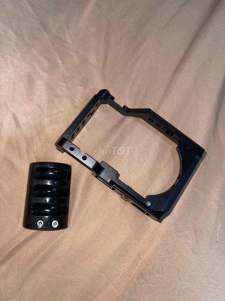 Rig máy ảnh Sony ZVE-10 Đen. Mua bán Máy ảnh, Máy quay tại Huyện Bình Chánh Tp Hồ Chí Minh được đăng bởi Hứa Hào hình 1