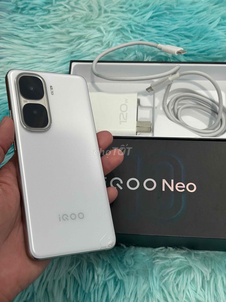 Vivo iQOO Neo 10 Pro+ ram 12/256 fullbox bán ạ. Mua bán Điện thoại tại Thành phố Thủ Dầu Một Bình Dương được đăng bởi Hoàng hải hình 1