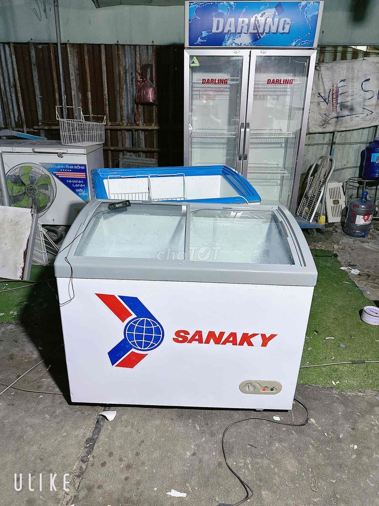 Tủ đông Sanaky 320L kính cong Trắng. Mua bán Tủ lạnh tại Quận Tân Phú Tp Hồ Chí Minh được đăng bởi Ninh Thanh lý Tủ Đông hình 1