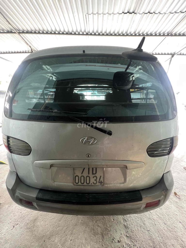 Hyundai Starex Van 800kg 2005 - 400000 km. Mua bán Ô tô tại Huyện Mỏ Cày Bắc Bến Tre được đăng bởi điện lạnh tiến lê hình 1