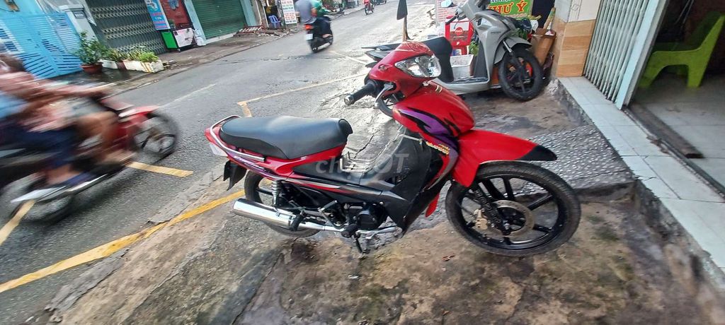 Xe future 1 đoi 2004 chinh chu. Mua bán Xe máy tại Quận 7 Tp Hồ Chí Minh được đăng bởi Tam Diec hình 3