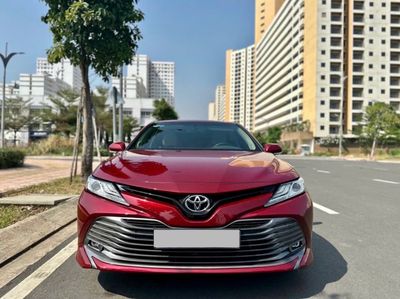 Toyota Camry 2.5Q 2020 - 23000 km. Mua bán Ô tô tại Quận 8 Tp Hồ Chí Minh được đăng bởi ĐỨC XE LƯỚT
