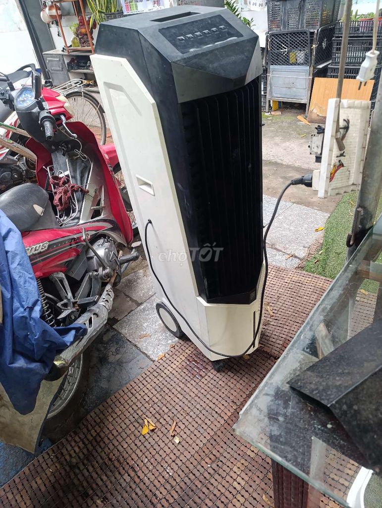 Quạt hơi nước bos s106. Mua bán Quạt tại Quận Bình Tân Tp Hồ Chí Minh được đăng bởi lưu  phong hình 1