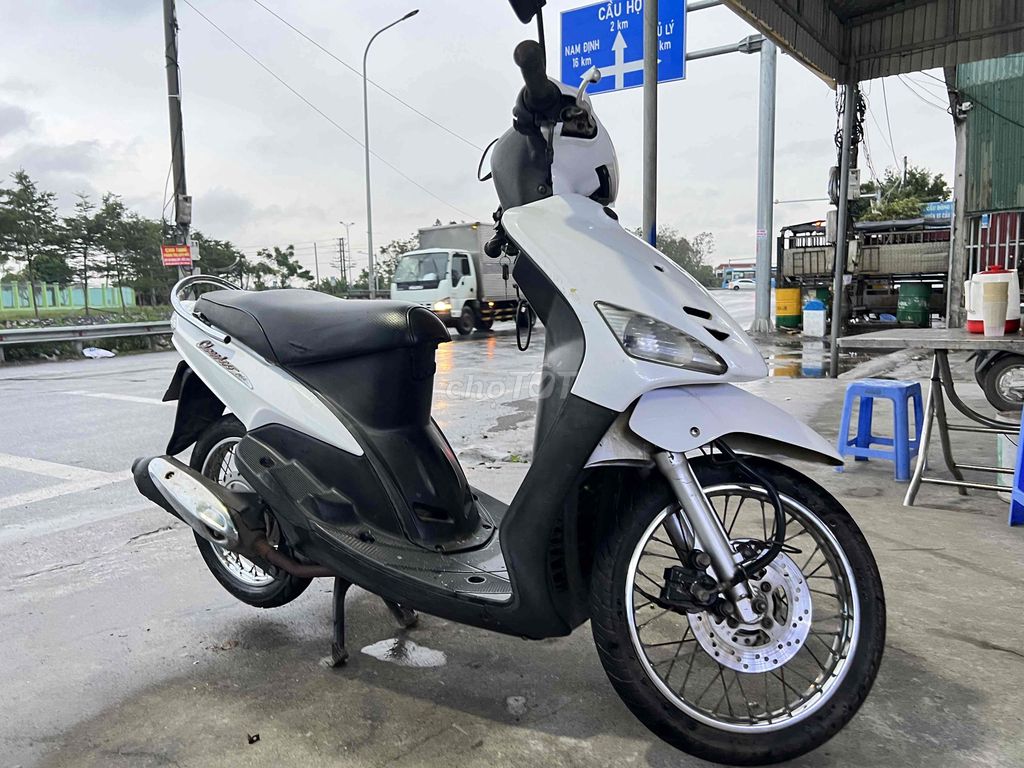 Yamaha Mio 2005 Trắng Tự động. Mua bán Xe máy tại Huyện Bình Lục Hà Nam được đăng bởi kỹ sư hẻm hình 1