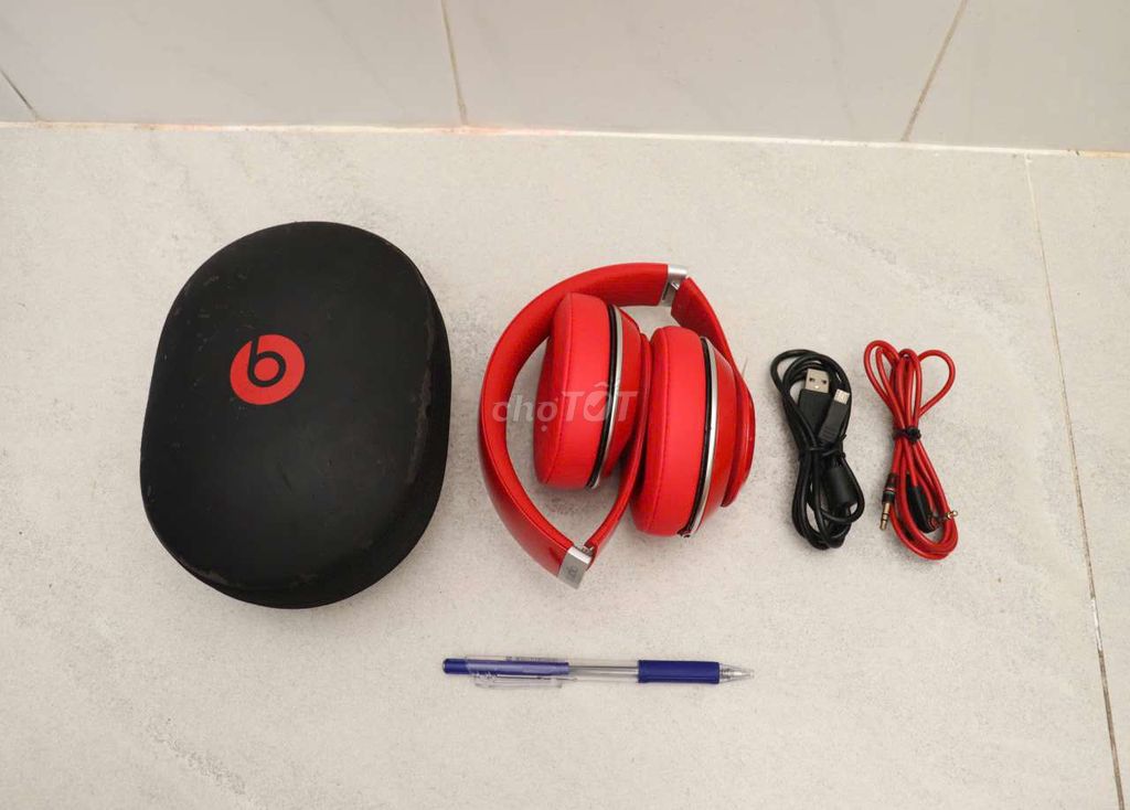 Tai nghe Beats Studio Đỏ có dây, chống ồn. Mua bán Tivi, Âm thanh tại Quận 6 Tp Hồ Chí Minh được đăng bởi Quoc Anh hình 1