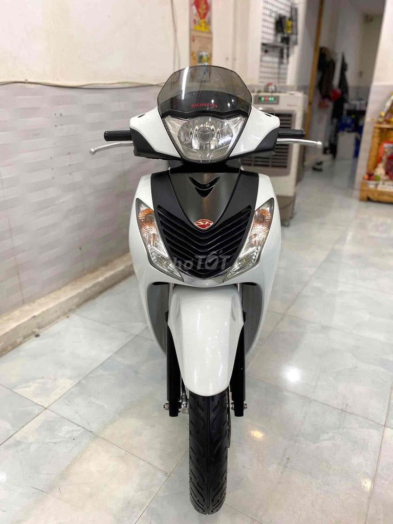 Sh150 ý đời 2011 (106) trắng biển số đẹp. Mua bán Xe máy tại Quận Tân Bình Tp Hồ Chí Minh được đăng bởi Bảo Phi hình 1