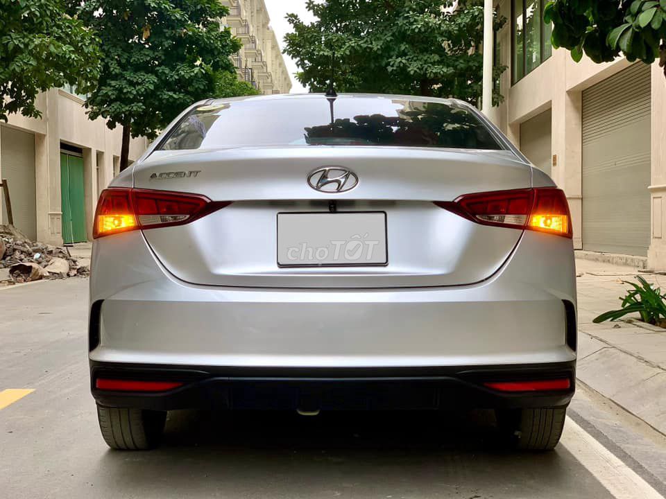 Hyundai Accent 2023 số sàn màu xám bạc. Mua bán Ô tô tại Quận 12 Tp Hồ Chí Minh được đăng bởi Quang hình 2