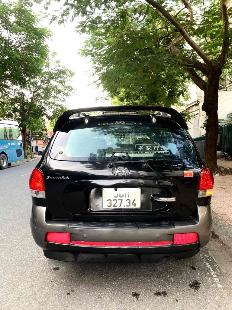 Hyundai Santafe Gold 2005 Tự động Đen