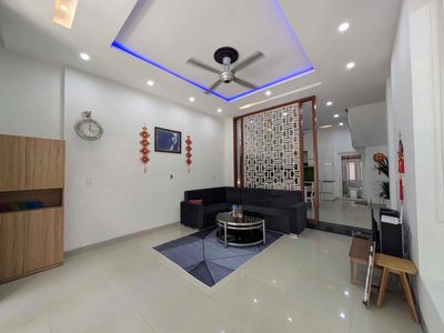 Аренда · 3 комн. · 85 м² · Quận Hải Châu, ул. Đường Tống Phước Phổ