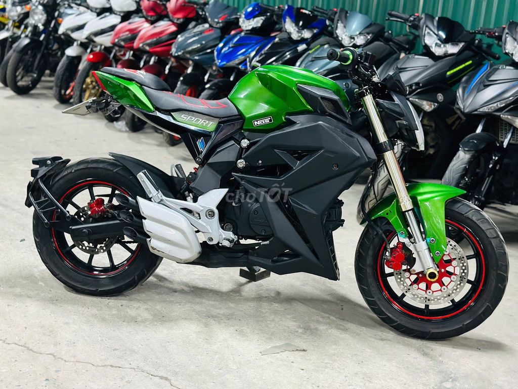 XE MÁYTHANH TÙNG_MV AGUSTA125 MÀU XANH XE ZIN CHẤT. Mua bán Xe máy tại Quận Bắc Từ Liêm Hà Nội được đăng bởi THANH TÙNG hình 2
