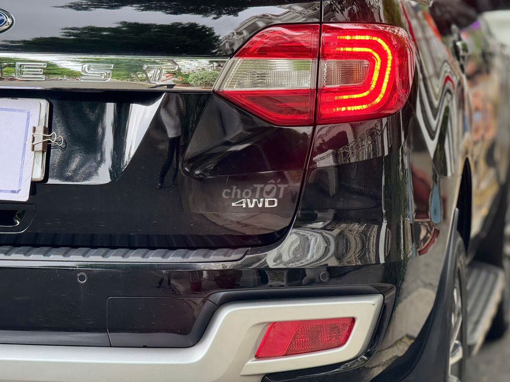 SIÊU CỌP FORD EVEREST 2022 4x4AT NGUYÊN ZIN. Mua bán Ô tô tại Quận Gò Vấp Tp Hồ Chí Minh được đăng bởi Chợ Xe Ô Tô 362 Xe Chất uy Tín hình 8