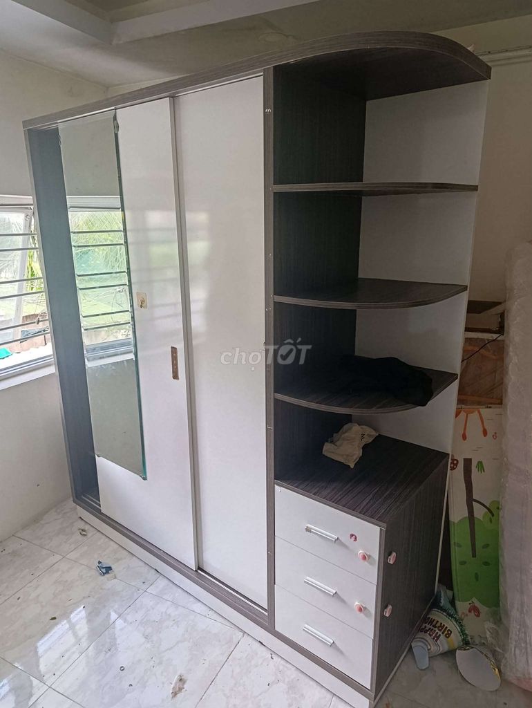 Tủ quần áo Gỗ công nghiệp Trắng, Nâu. Mua bán Tủ, kệ gia đình tại Quận Tân Phú Tp Hồ Chí Minh được đăng bởi An Hy hình 1