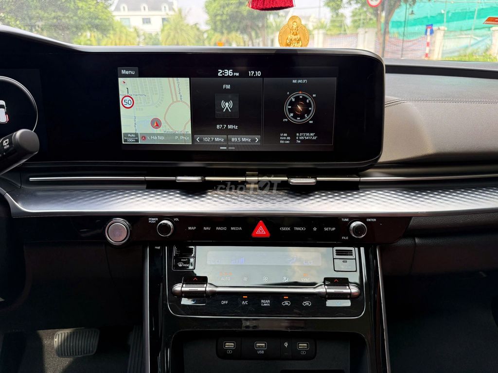 Kia Carnival 3.5 Signature 2022 Trắng. Mua bán Ô tô tại Quận Long Biên Hà Nội được đăng bởi PHÚC LÂM  AUTO hình 8