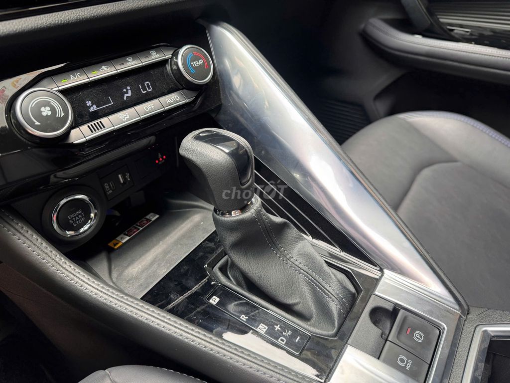 Yaris Cross 2024 1.5 D-CVT - 17000 km. Mua bán Ô tô tại Quận Gò Vấp Tp Hồ Chí Minh được đăng bởi Lộc Xe Cũ Toyota Đông Sài Gòn Nguyễn Văn Lượng hình 14