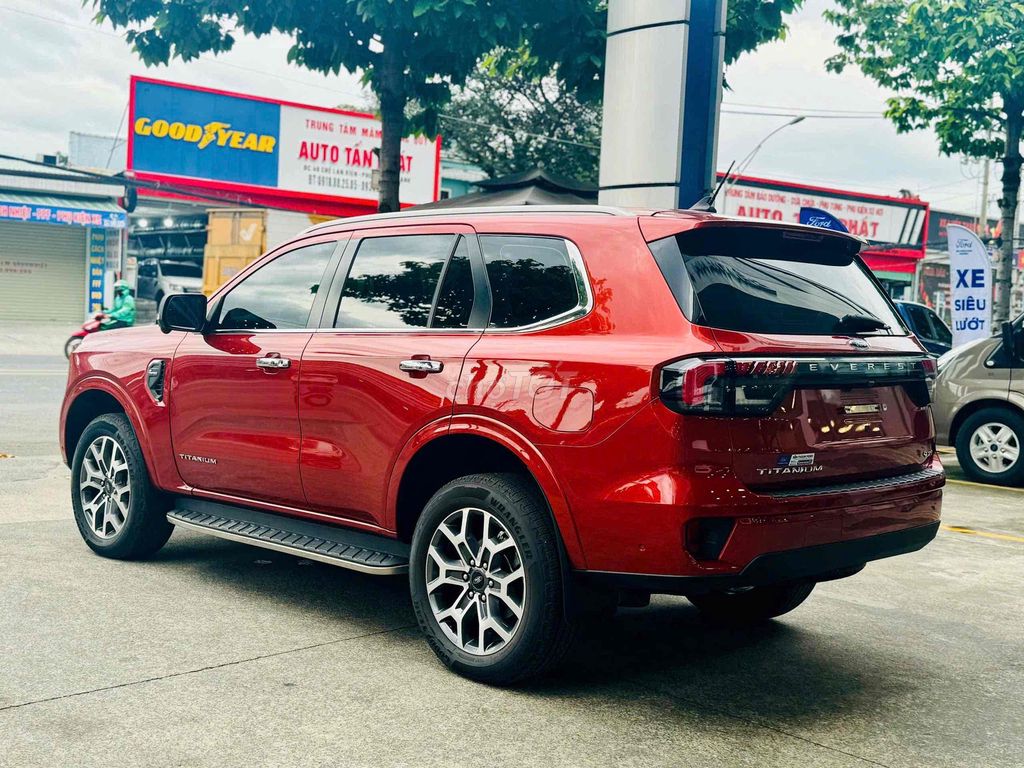 Ford Everest Titanium 4x4 2023 Đỏ Cam Siêu Hiếm. Mua bán Ô tô tại Quận Tân Phú Tp Hồ Chí Minh được đăng bởi BẾN THÀNH FORD XE ĐÃ QUA SỬ DỤNG hình 6