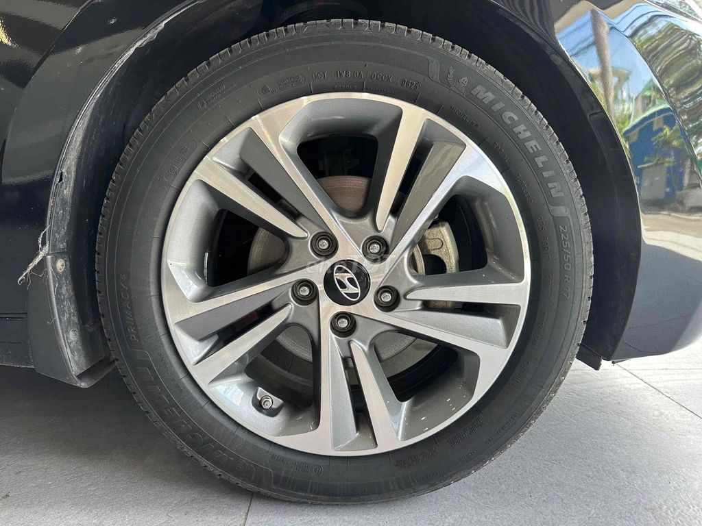 Hyundai Elantra 2018 - 70000 km. Mua bán Ô tô tại Thành phố Thủ Đức Tp Hồ Chí Minh được đăng bởi Thy Ôtô Cũ Miền Nam hình 17