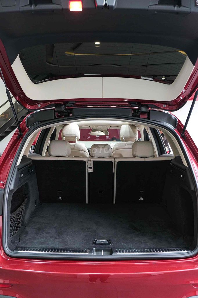 Mercedes GLC 300 4Matic 2019 - 61000 km. Mua bán Ô tô tại Quận 7 Tp Hồ Chí Minh được đăng bởi Quý Auto Nam Sài Gòn hình 16