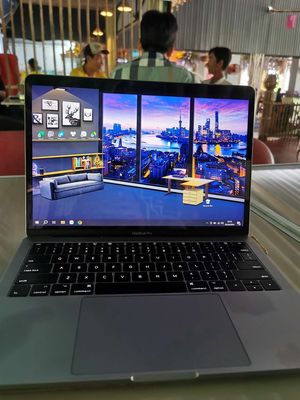 Macbook pro 2017 i5/8g/128 đẹp.