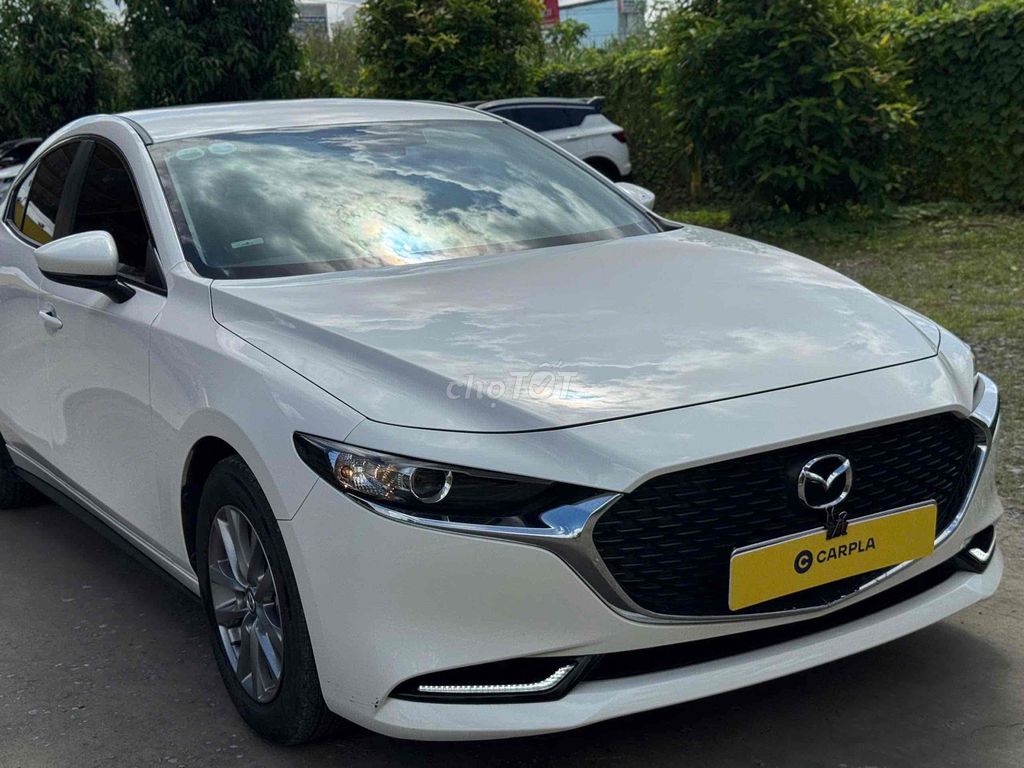 Mazda 3 2022 1.5L Deluxe 2022 Chỉ Từ 160Triệu. Mua bán Ô tô tại Quận Cái Răng Cần Thơ được đăng bởi Chuyên Mua Bán Ô Tô Qua Sử Dụng Carpla Cần Thơ hình 2