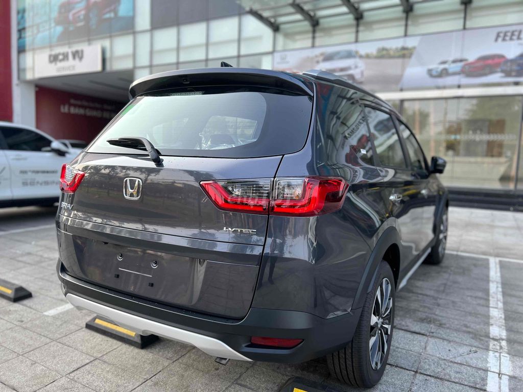Honda BRV L Xám, 1 xe giao ngay, cho vay 85% giá. Mua bán Ô tô tại Quận 7 Tp Hồ Chí Minh được đăng bởi Honda Ôtô Quận 7 hình 6