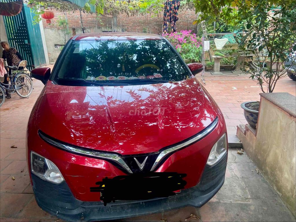 VinFast VF5 Plus 2025 Красный 80 000 км