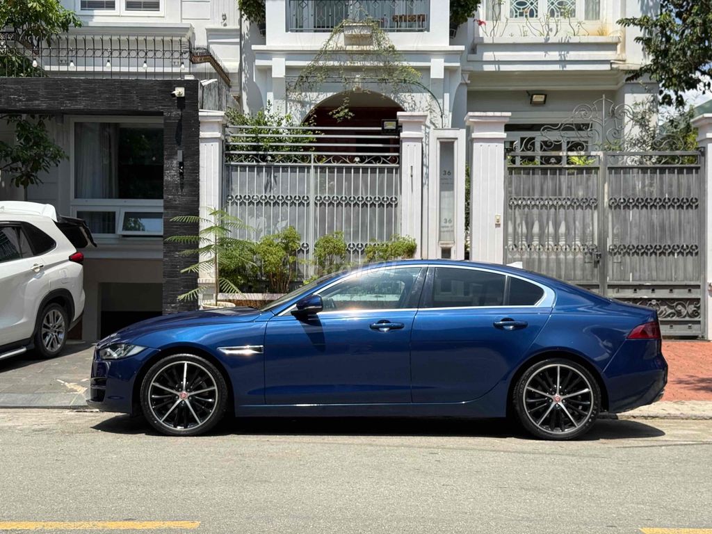 Jaguar XE 2015 3.0 full - 80000 km ngay chủ bản. Mua bán Ô tô tại Quận Bình Thạnh Tp Hồ Chí Minh được đăng bởi kim hạo thiên hình 1