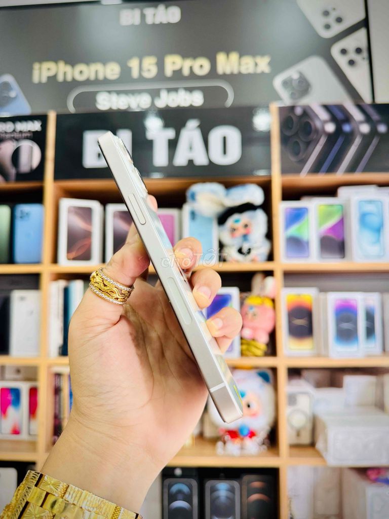 IPhone 14Plus 256GB White. Mua bán Điện thoại tại Thành phố Long Xuyên An Giang được đăng bởi Bi Táo hình 2