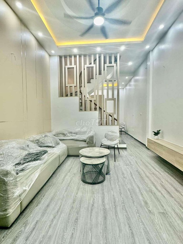 Bán nhà siêu vip Nguyễn Hoàng, nhà mới FULL nội thất, 56m2 x 4 tầng