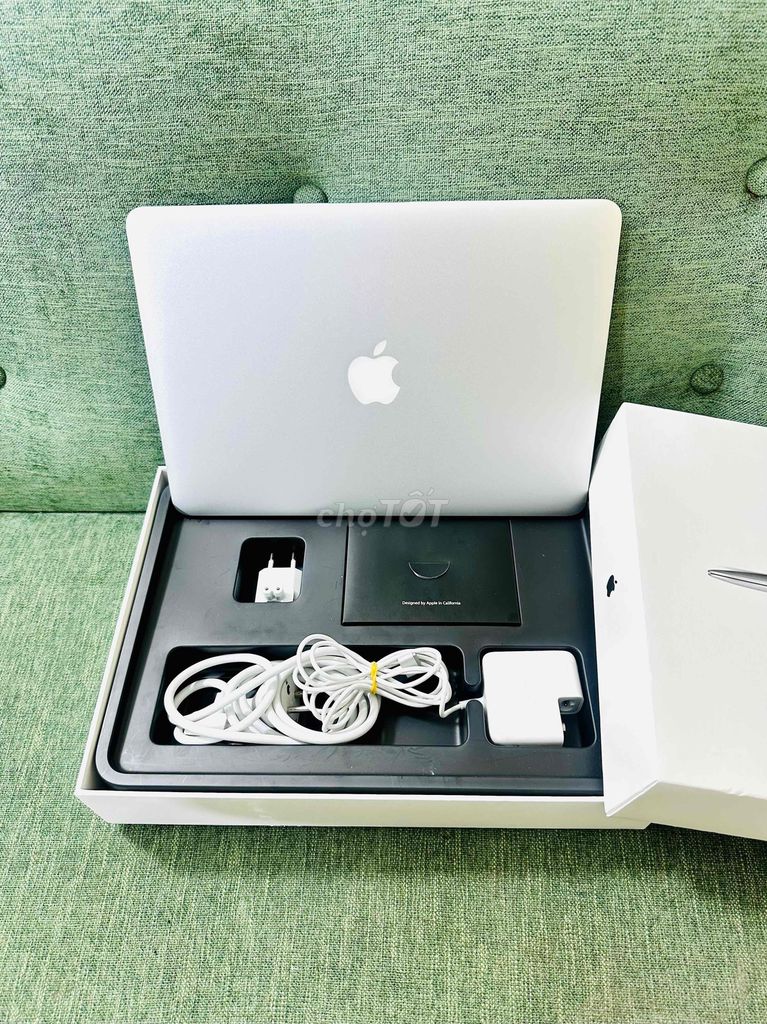 Macbook Air 2017 US Fullbox like new