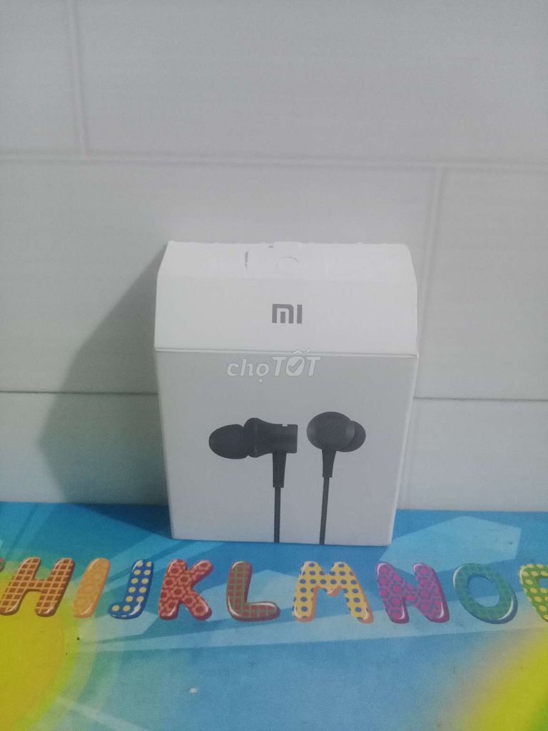 Tai nghe Xiaomi MiBasic Chính hãng hàng mới 99,99%