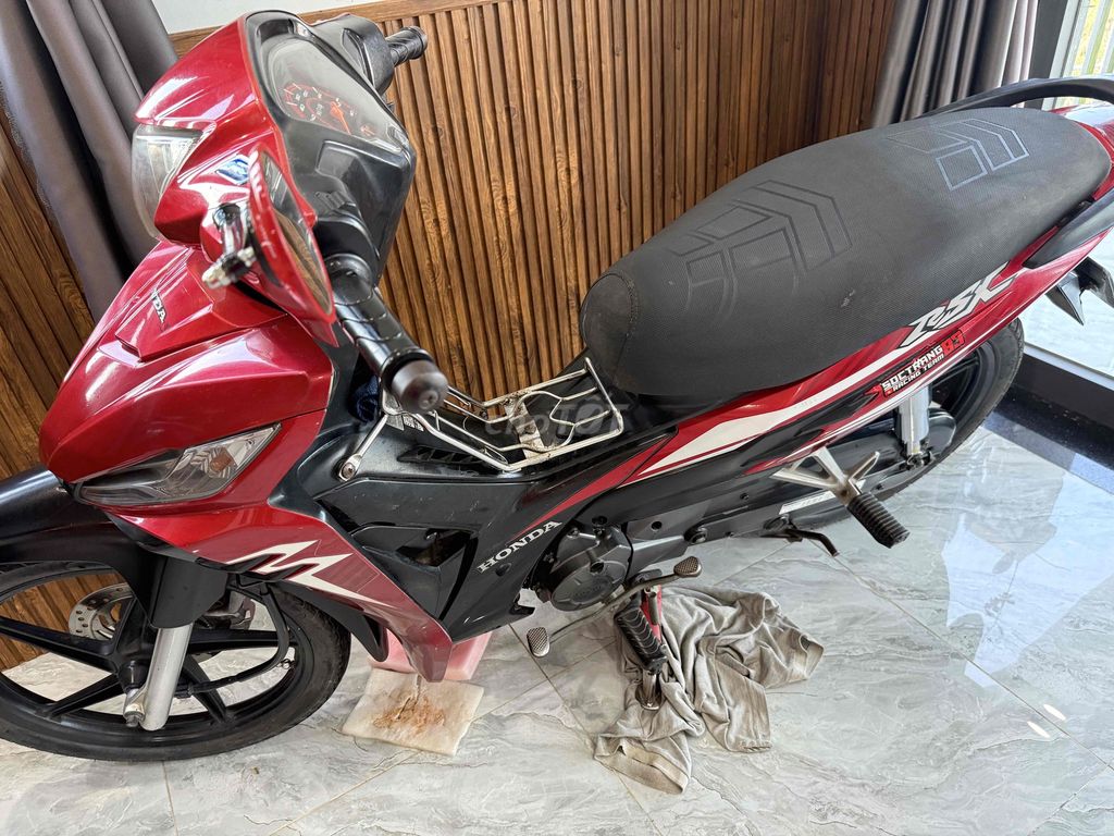 Honda Wave RSX 2020 bs 83. Mua bán Xe máy tại Huyện Mỹ Xuyên Sóc Trăng được đăng bởi Xe Máy Phuoc Loc hình 7