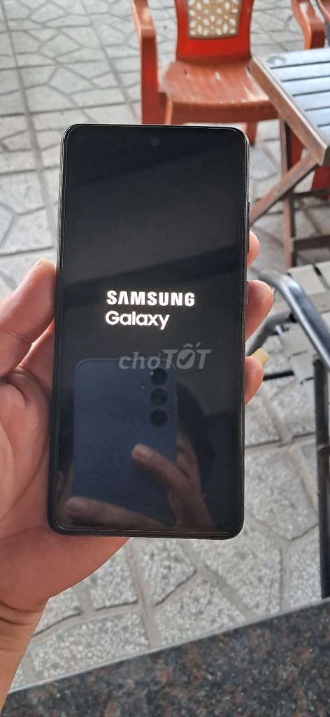 Samsung a52 5g có giao lưu